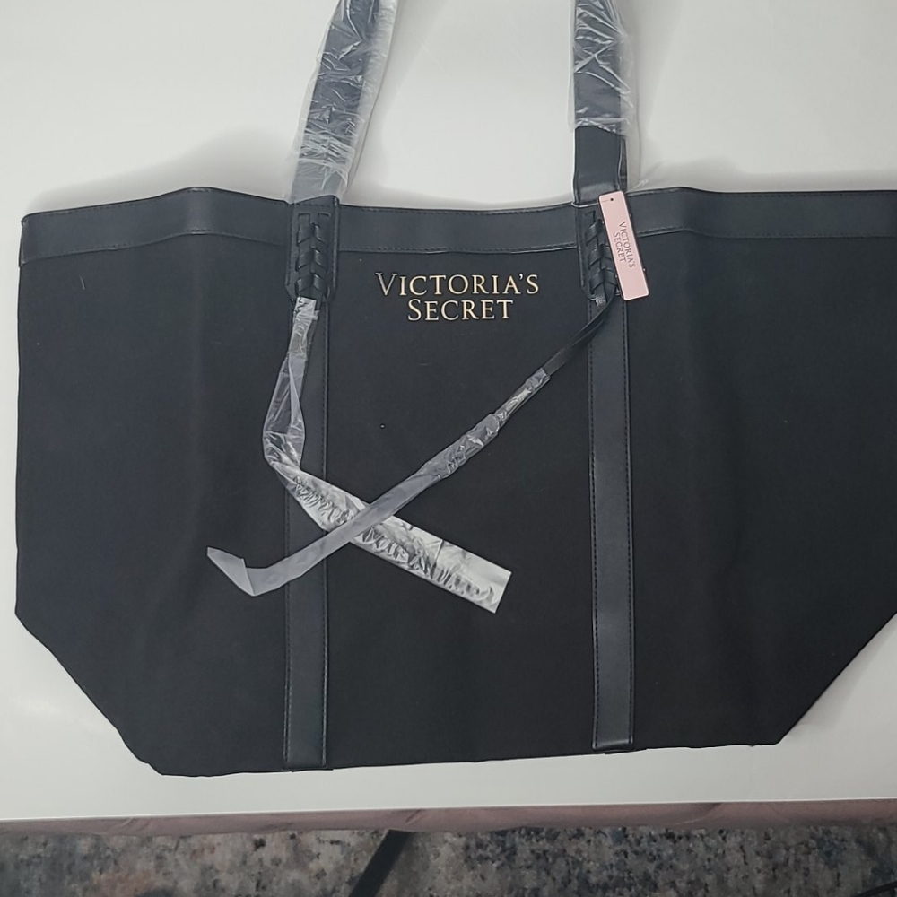 Victoria’s Secret Black Fringe Tote Bag  NWT